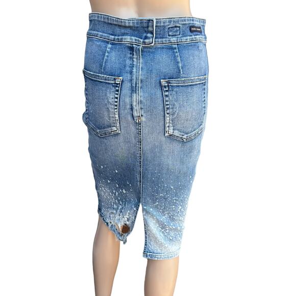 New Citizens of Humanity Denim Bleach Splatter Destroyed Pencil Jean Skirt 27 - Picture 5 of 14